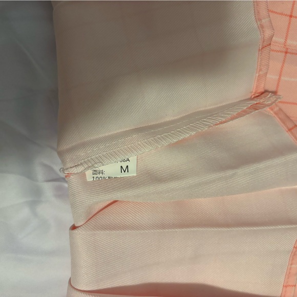 BOGO Pink pleated plaid mini skirt - Picture 4 of 6